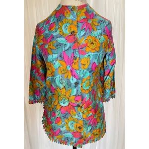 🌹SOLD🌹Vintage 60s/70s Floral Button Down Blouse Size: 12